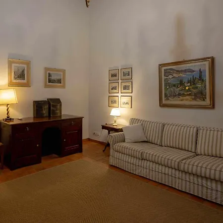 Quinto Villa Castroncello